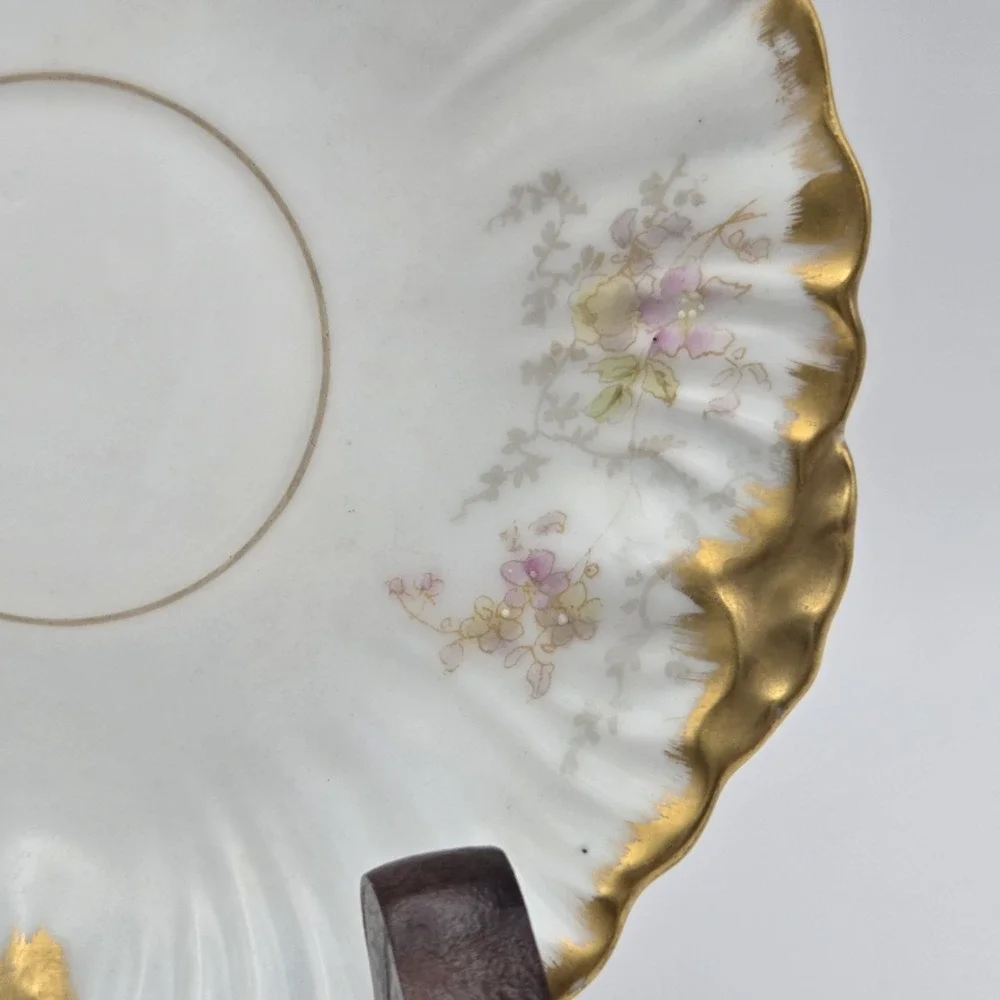 Set Of 4 Bawo & Dotter Elite Works Limoges France Floral/Gold Demitasse Saucers